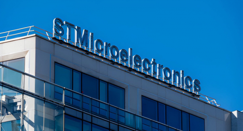 STMicroelectronics torna in utile: ricavi in forte crescita nel semestre